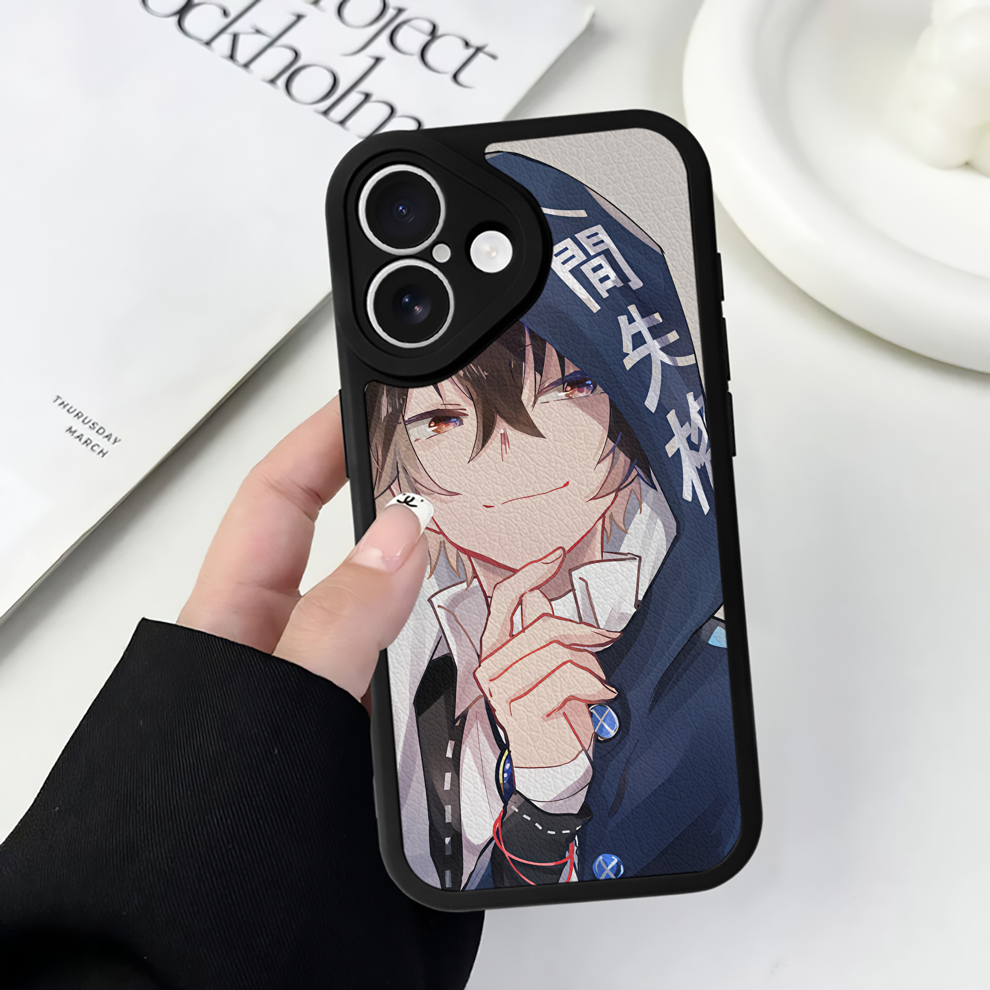 （画像用） 文豪ストレイドッグス Bungo Stray Dogs 【iPhone 16シリーズ対応】シリコンスマホケース（レザー調） 材質：シリコン